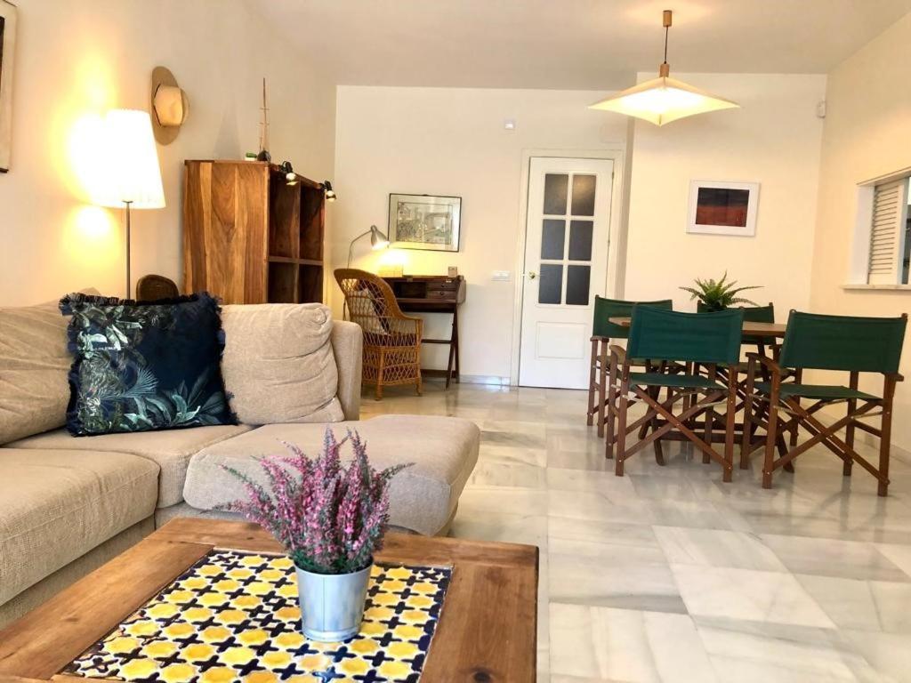 Gatu Premium Atico Sotavento Playa, Parking, Terraza, Piscinas, Wifi Y Aire Acc , " Preferente Mayores De 25 Anos Y Familias " إل بويرتو دي سانتا ماريا المظهر الخارجي الصورة